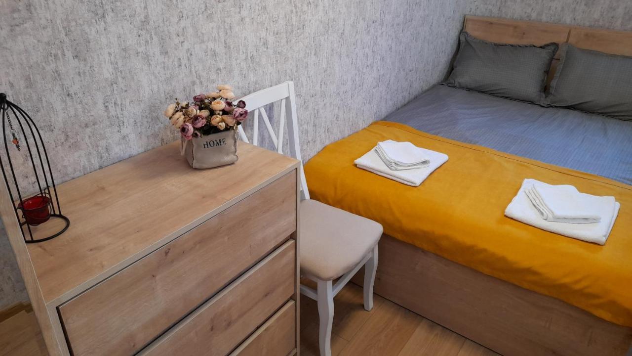 Yellow Apartment Tbilisi Exterior foto